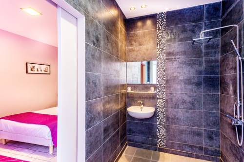 Paris France Booking Discount booking.com