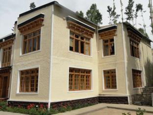 Leh India Booking Discount agoda.com