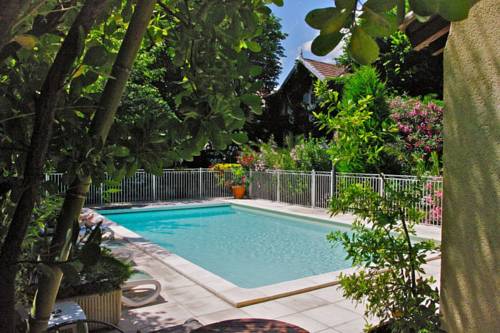 St Remy de Provence France Booking Discount booking.com