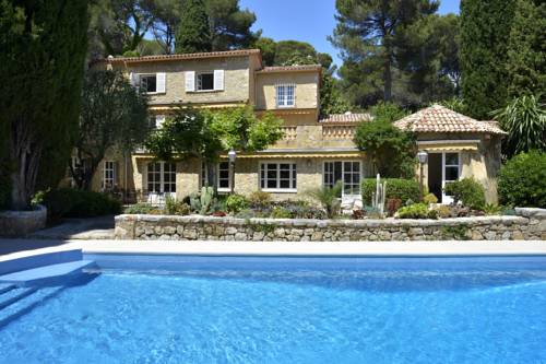 Antibes France Réservation Réduction booking.com