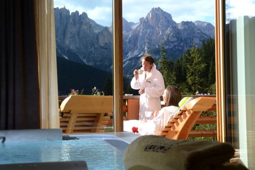 Pozza di Fassa Italy Booking Discount booking.com