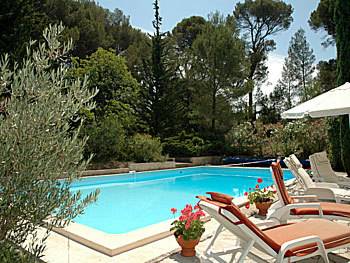 Roujan France Booking Discount booking.com