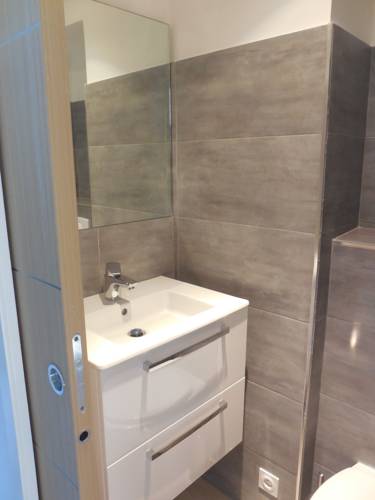 Omessa France Booking Discount booking.com