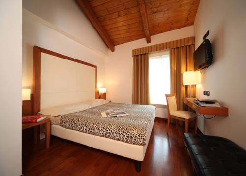 Sirmione Italy Booking Discount booking.com