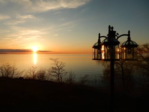 Saint Catharines Canada Booking Discount booking.com