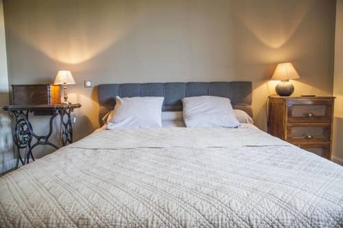 Sigalens France Booking Discount booking.com