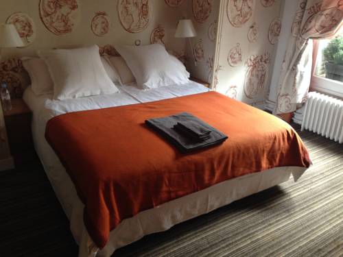 Neuilly-sur-Seine France Booking Discount booking.com