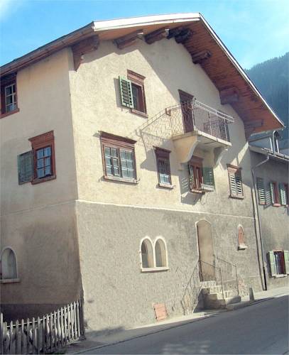 Castrisch Suisse Réservation Réduction booking.com