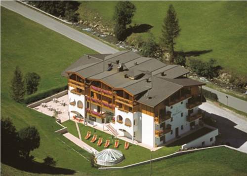 Racines (Ratschings) Italy Booking Discount booking.com