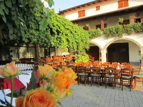 Črniče Slovenia Booking Discount booking.com