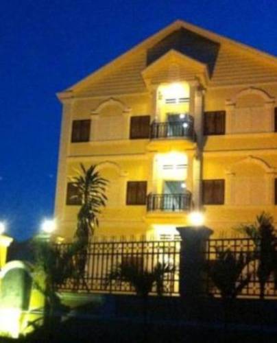 Banlung Cambodge Réservation Réduction booking.com