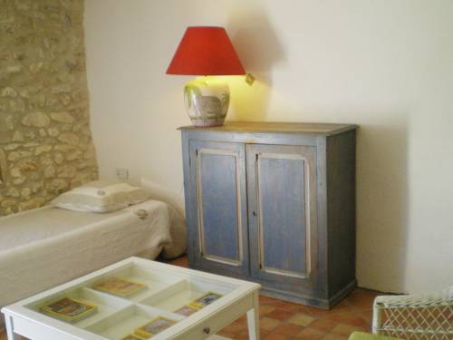 Tharaux France Booking Discount booking.com