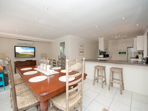 One Mile Australia Booking Discount booking.com