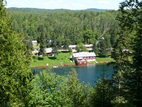 Saint-Michel-des-Saints (Québec) Canada Réservation Réduction booking.com