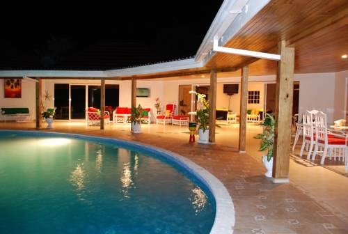 Runaway Bay Jamaïque Réservation Réduction booking.com