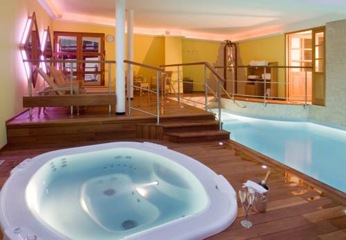 Boulogne-sur-Mer France Booking Discount booking.com