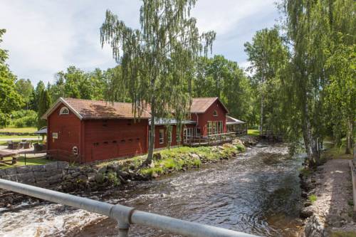 Korrö Suède Réservation Réduction booking.com