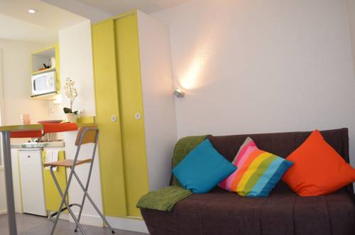 Évry France Booking Discount booking.com