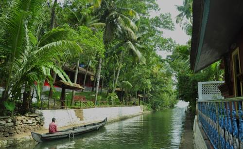 Perumanseri India Booking Discount booking.com