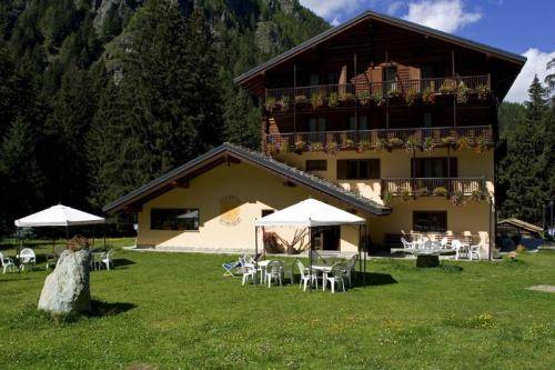 Frachey Italy Booking Discount booking.com