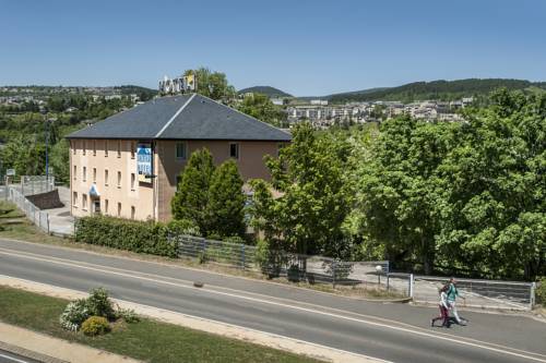 Mende France Booking Discount booking.com