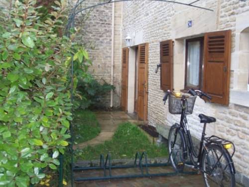 Courseulles-sur-Mer France Booking Discount booking.com