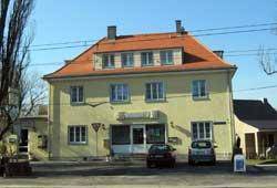 Dresden-Flughafen Germany Booking Discount booking.com