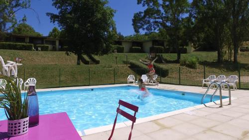 Parent France Booking Discount agoda.com