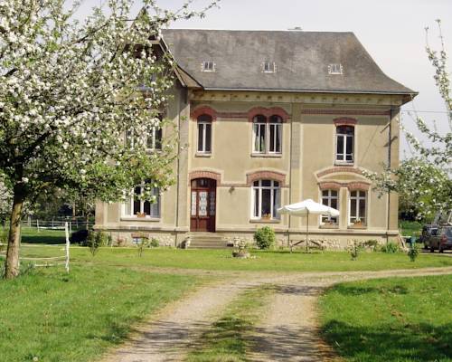 Épaignes France Booking Discount booking.com