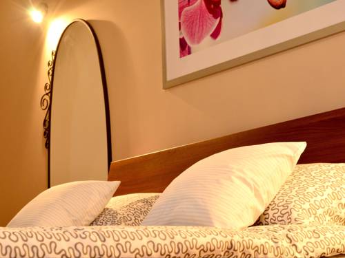 Warszawa Poland Booking Discount booking.com