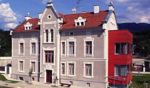 Brunico (Bruneck) Italy Booking Discount booking.com