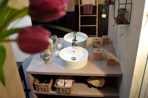 Montaigu France Booking Discount agoda.com