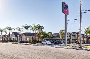 Redlands (CA) United States Booking Discount agoda.com