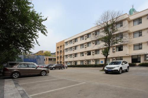 Jingzhou China Booking Discount agoda.com