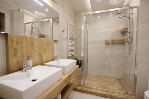 Kraków Poland Booking Discount booking.com