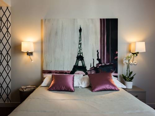 Paris France Booking Discount booking.com