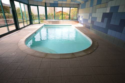 Bruz France Réservation Réduction booking.com