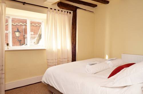 Flat 1, 34 High Street United Kingdom Booking Discount booking.com