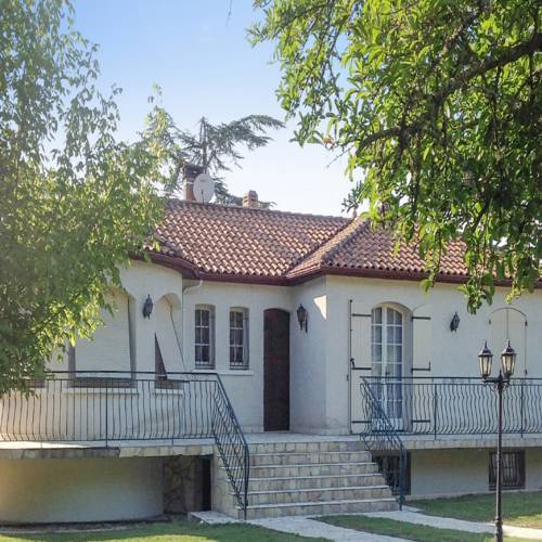 Casteljaloux France Booking Discount booking.com