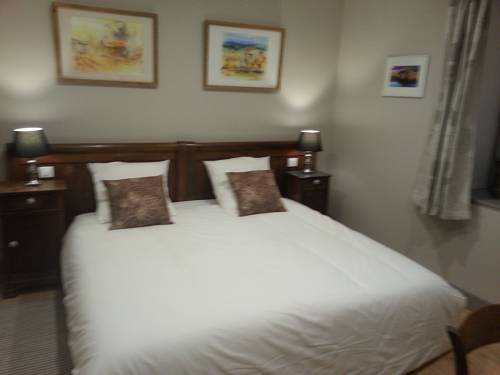 Saint-Haon-le-Châtel France Réservation Réduction booking.com