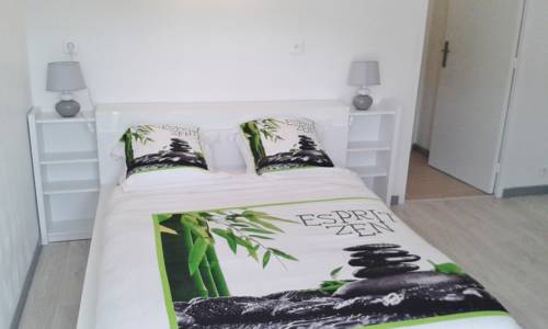 Carnoux France Booking Discount booking.com