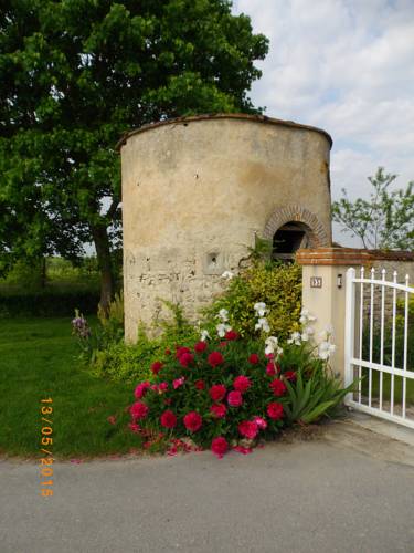 Vennecy France Booking Discount booking.com