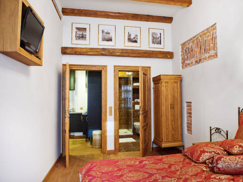 Kraków Poland Booking Discount booking.com