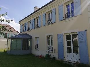 Bailly Romainvilliers France Booking Discount agoda.com