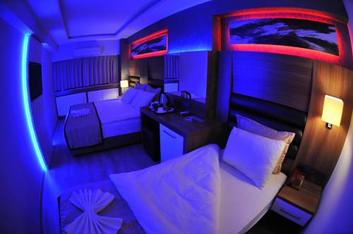 İzmir Turkey Booking Discount booking.com