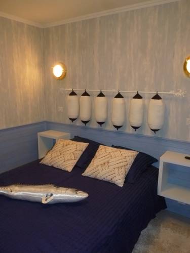 Saint-Arnoult-en-Yvelines France Booking Discount booking.com