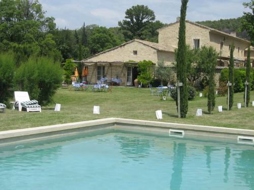 Les Taillades France Booking Discount booking.com