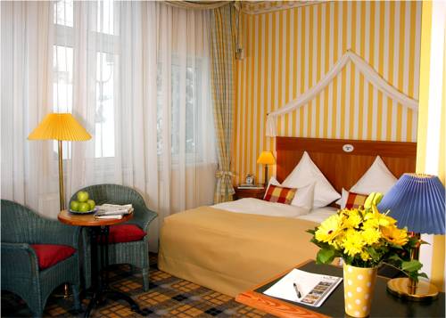 Neuhaus/Rennweg Germany Booking Discount booking.com