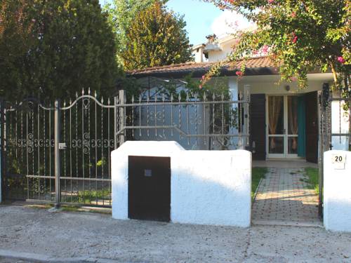 Lido Di Pomposa-Lido Degli Scacch Ferrara Italy Booking Discount booking.com