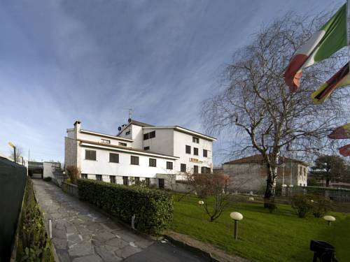 Binasco Italy Booking Discount booking.com